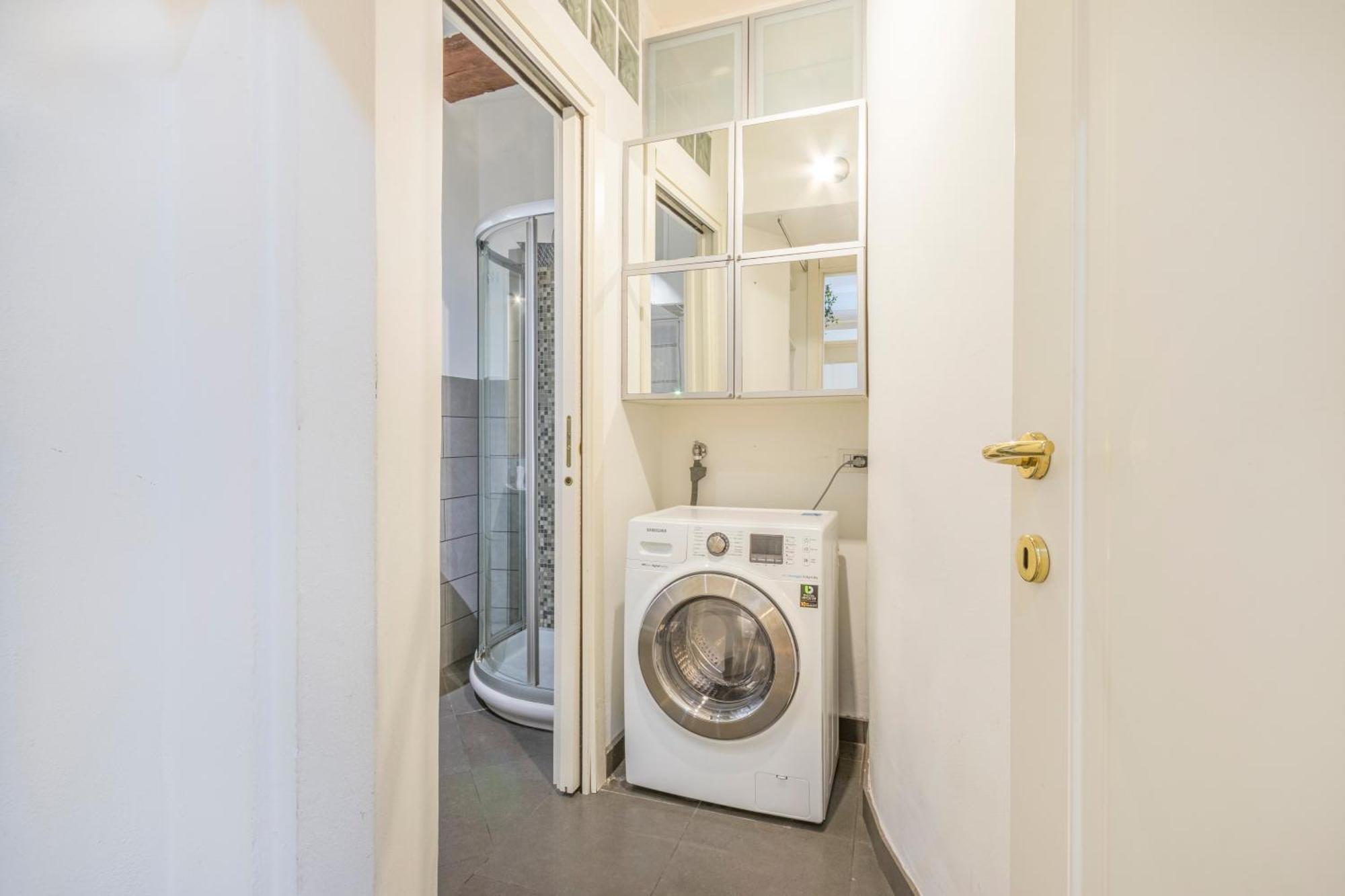 Ferienwohnung A 2 Passi Da Piazza Grande Modena Exterior foto